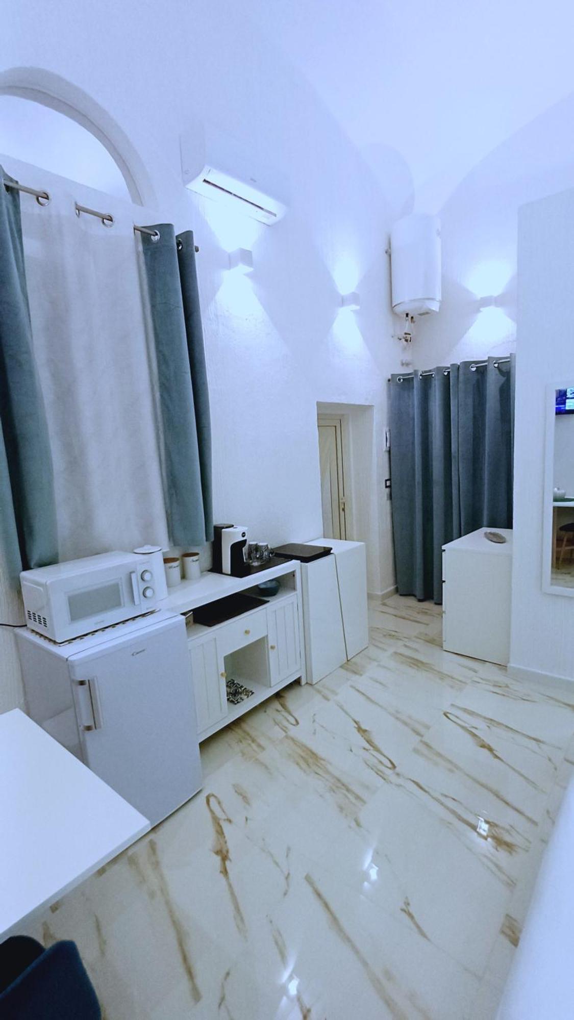 Elegance Room 03 Барі Екстер'єр фото